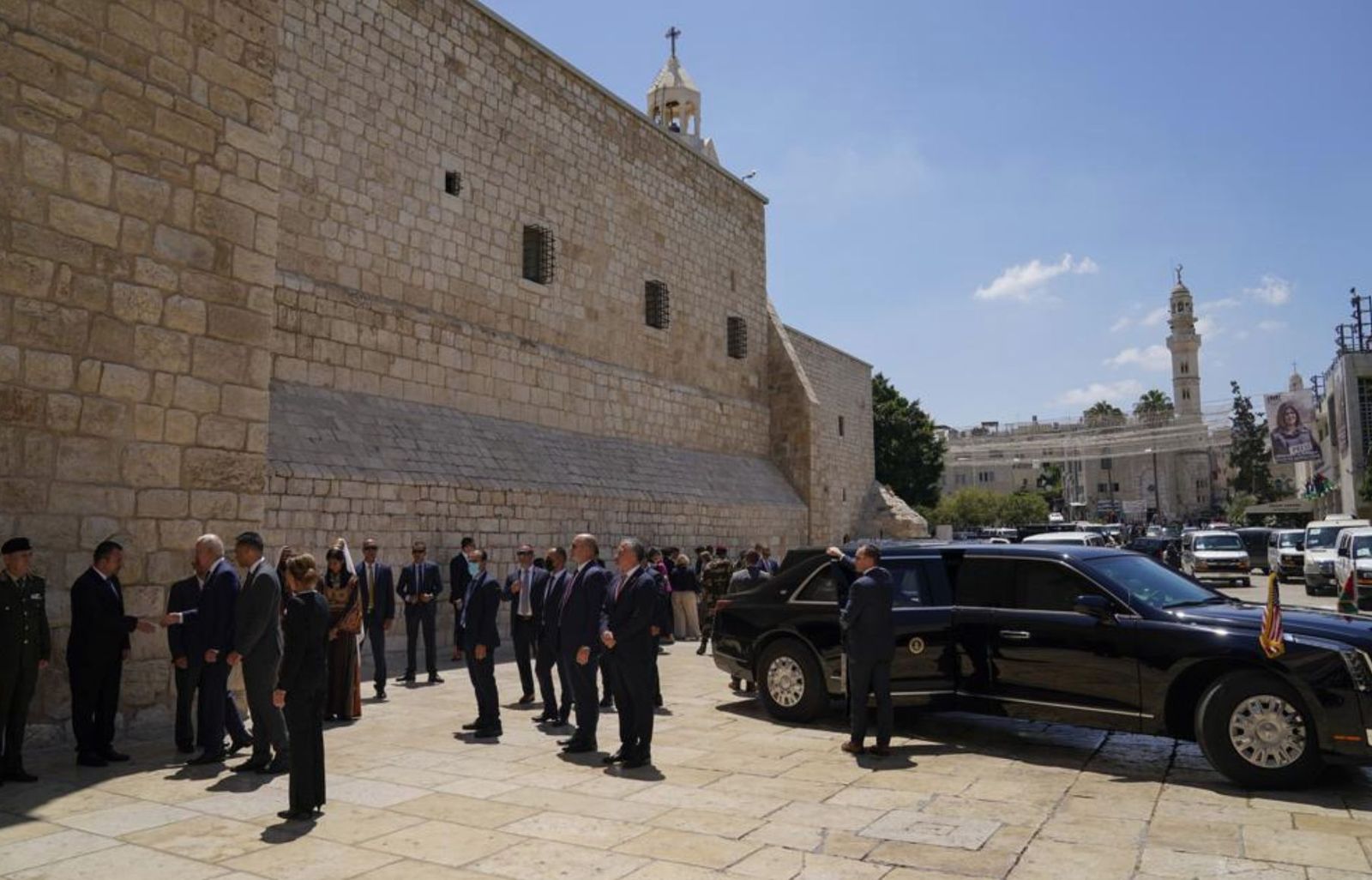 Biden ante la basílica de Belén