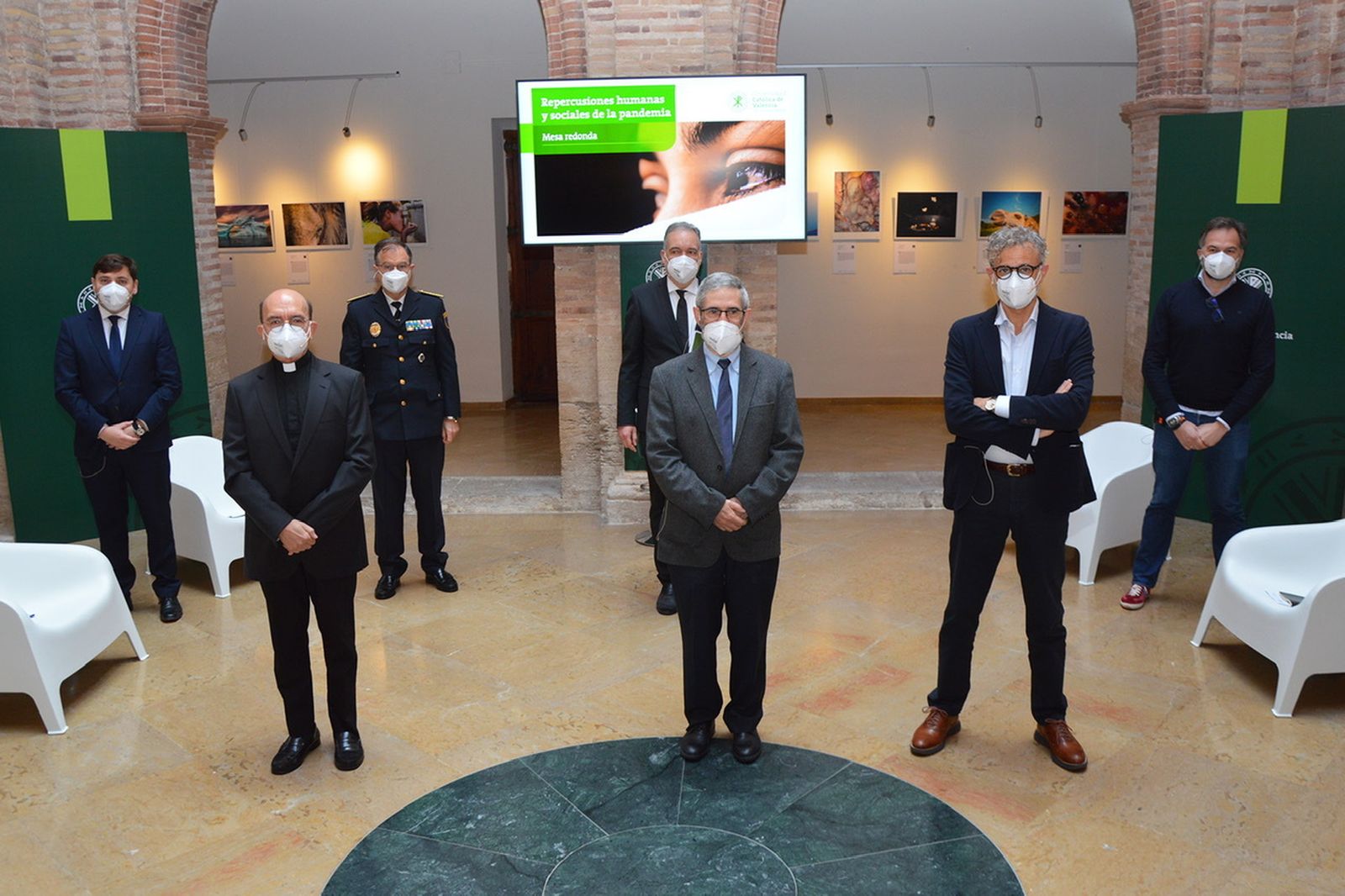Mesa redonda UCV sobre repercusiones humanas y sociales de la pandemia