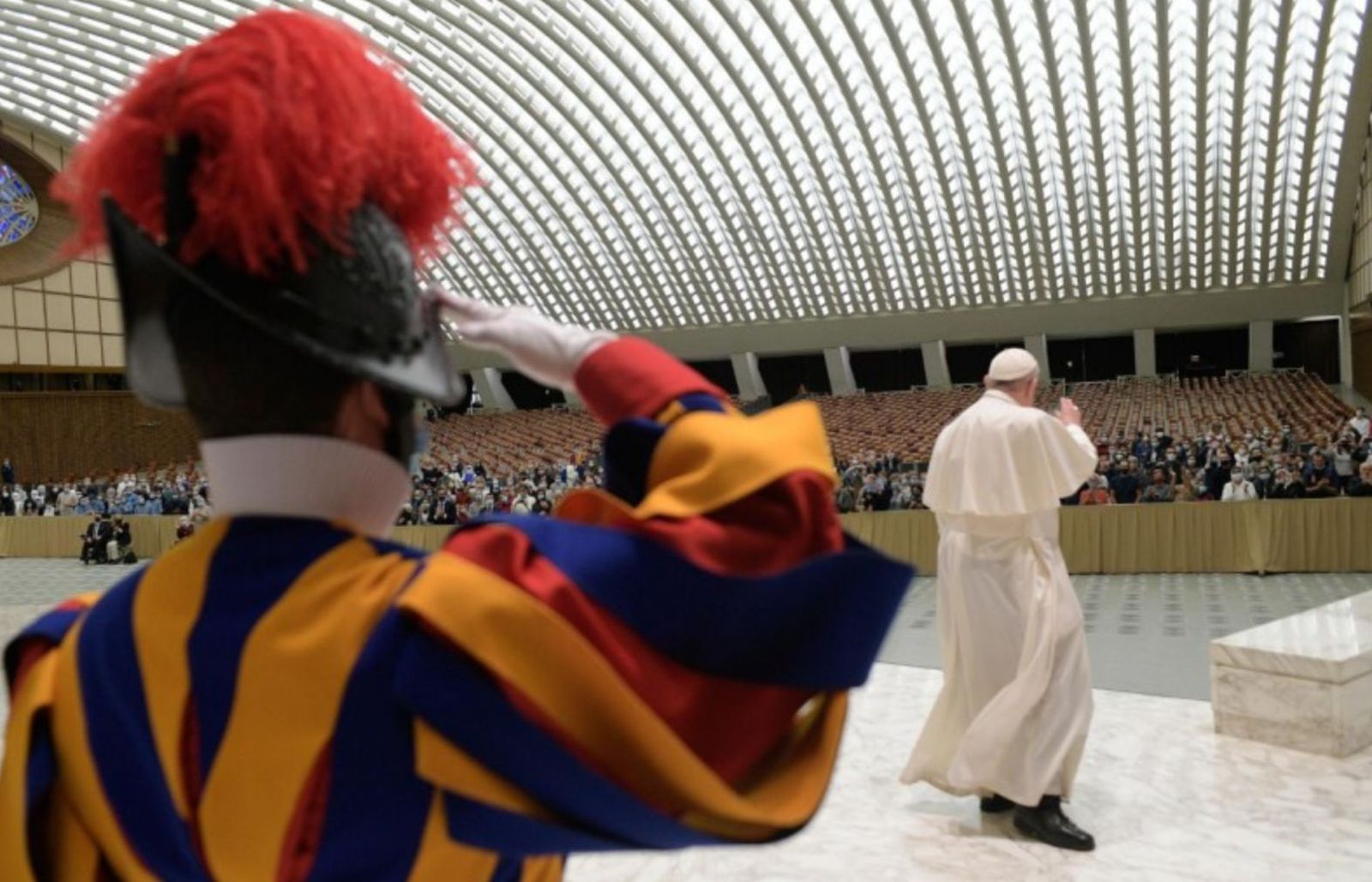 El Papa se despide en la audiencia