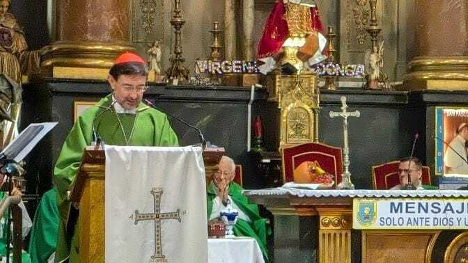 Cobo, durante su homilía en la iglesia de san Antón