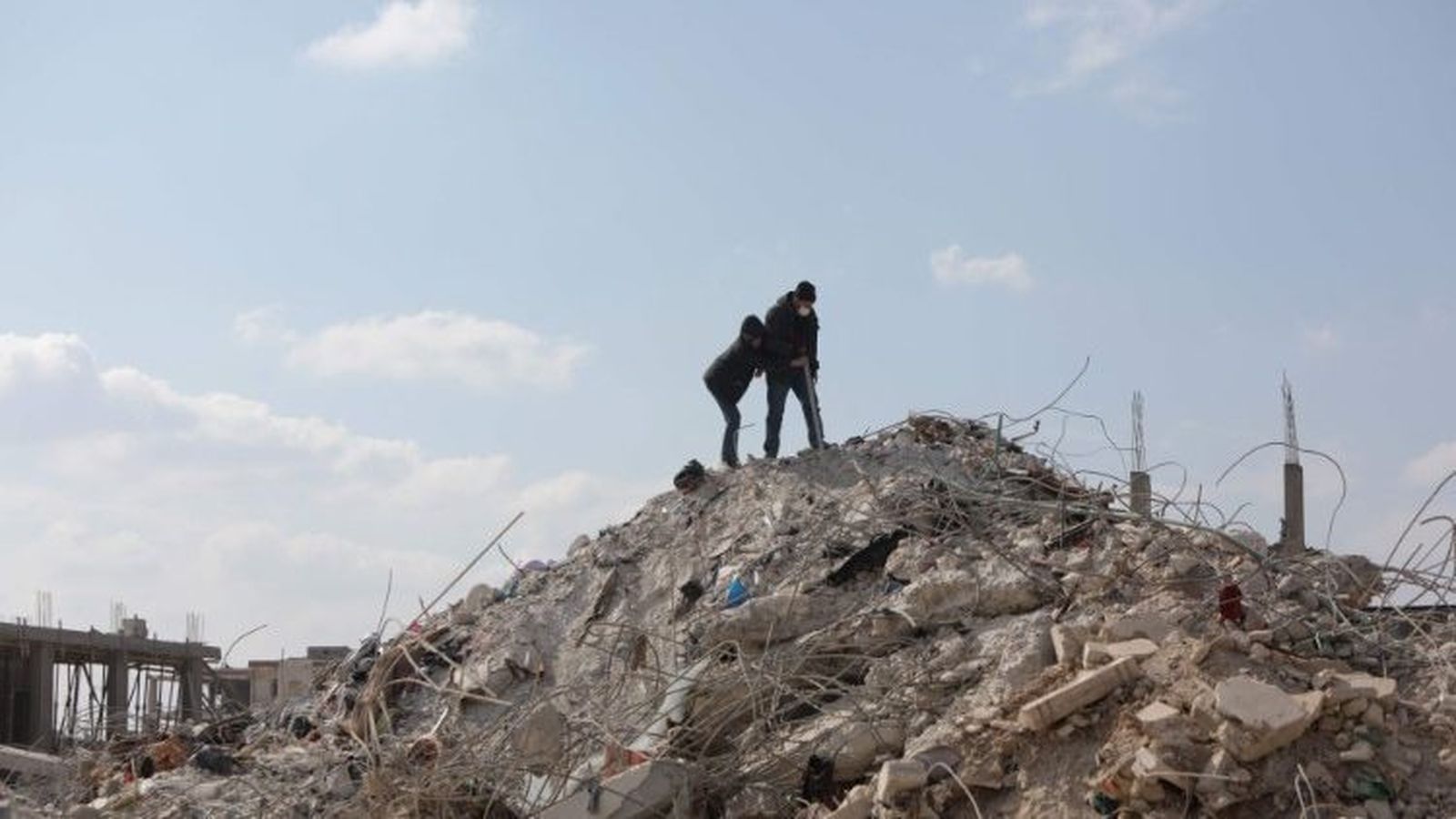 Escombros de un edificio en la ciudad de Jindayris, Siria
