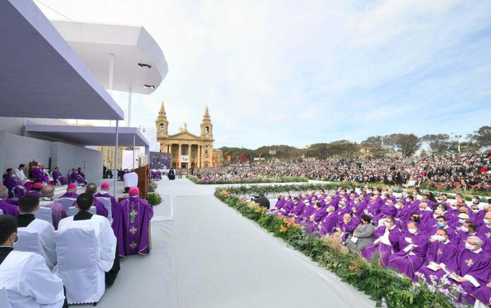 Francisco se despide de Malta