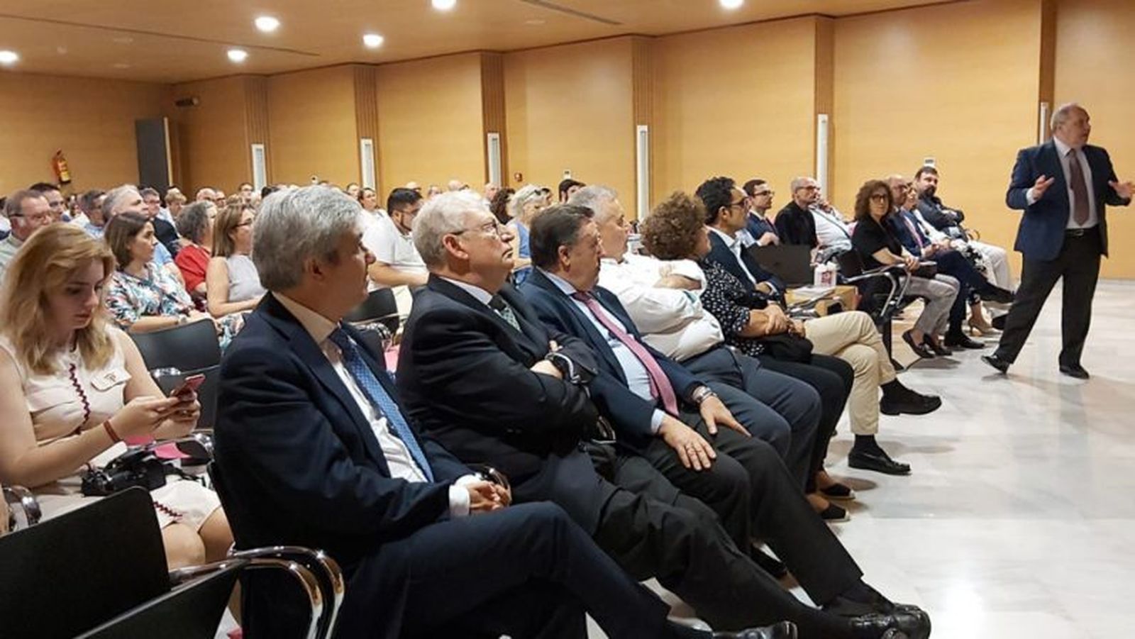 Presentación del Congreso Internacional de Hermandades y Piedad Popular en Almería