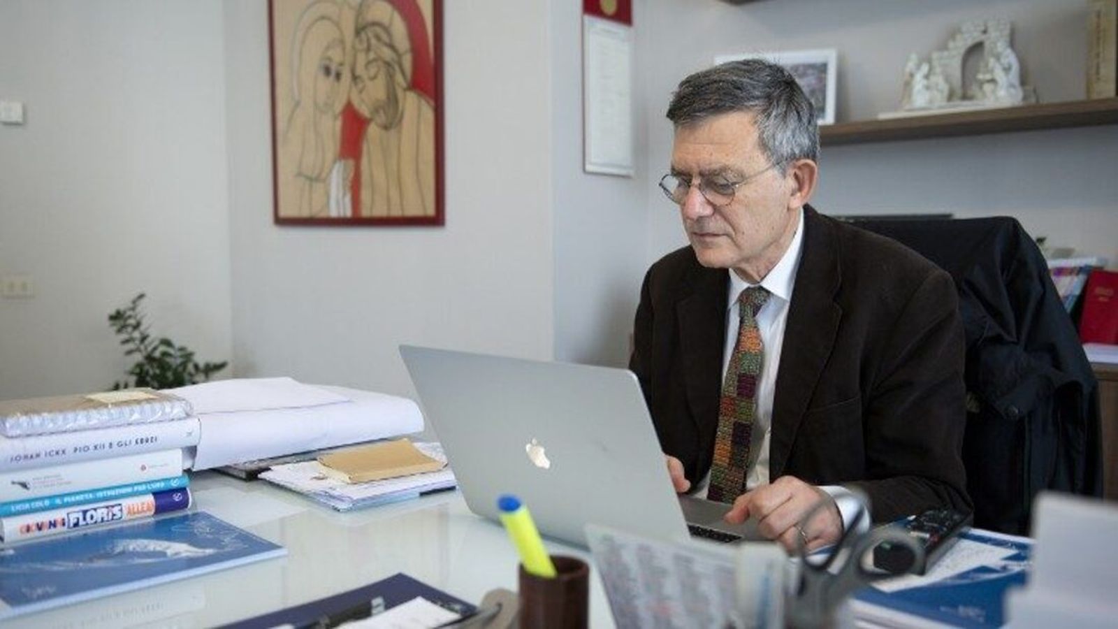 La mayor parte de la carrera profesional de Paolo Ruffini se desarrolló en medios seculares