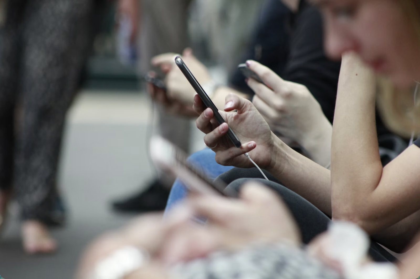 La nueva ley restringirá el uso de celulares