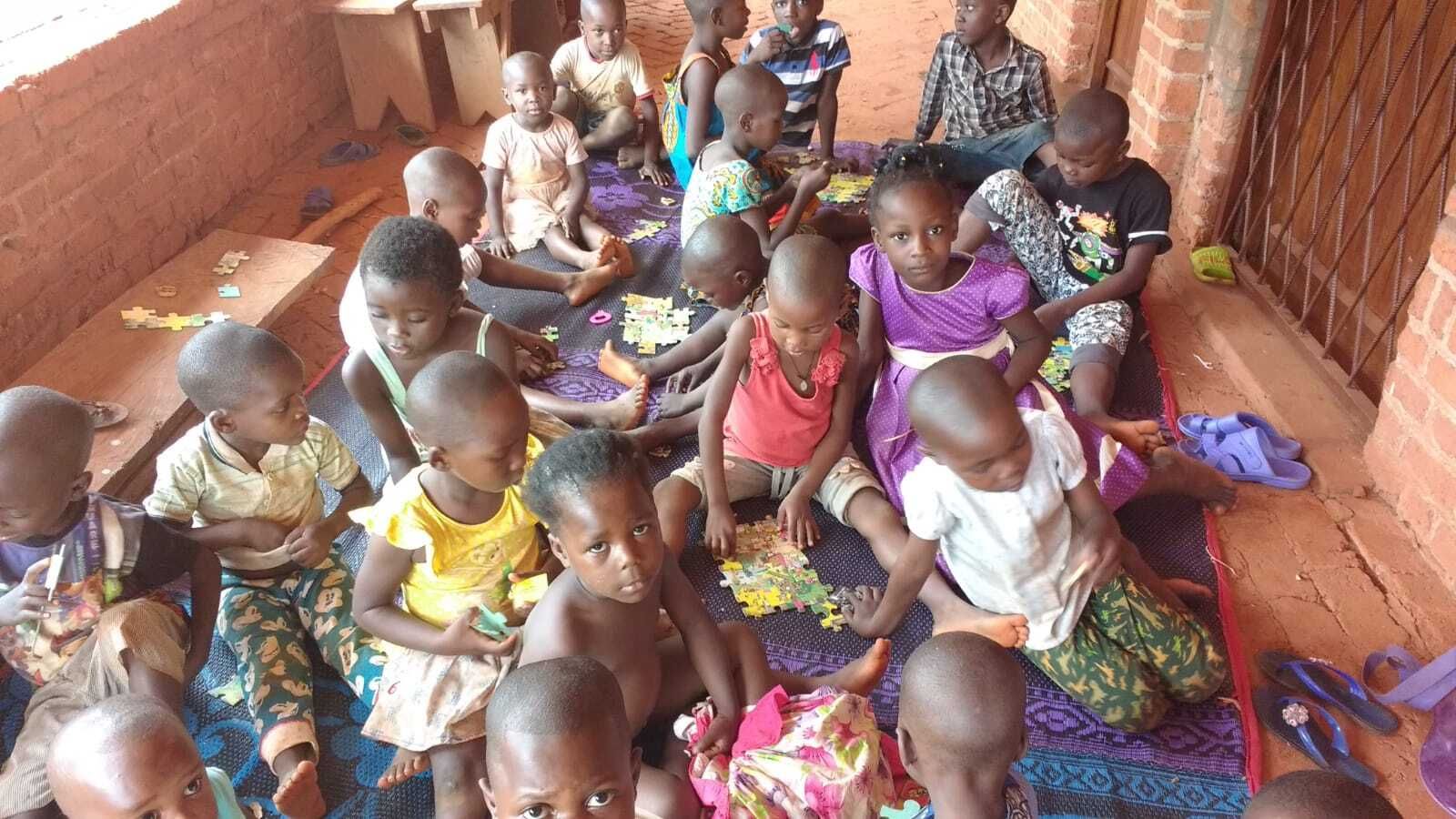 Los niños recogidos por el Obispado de Bangassou