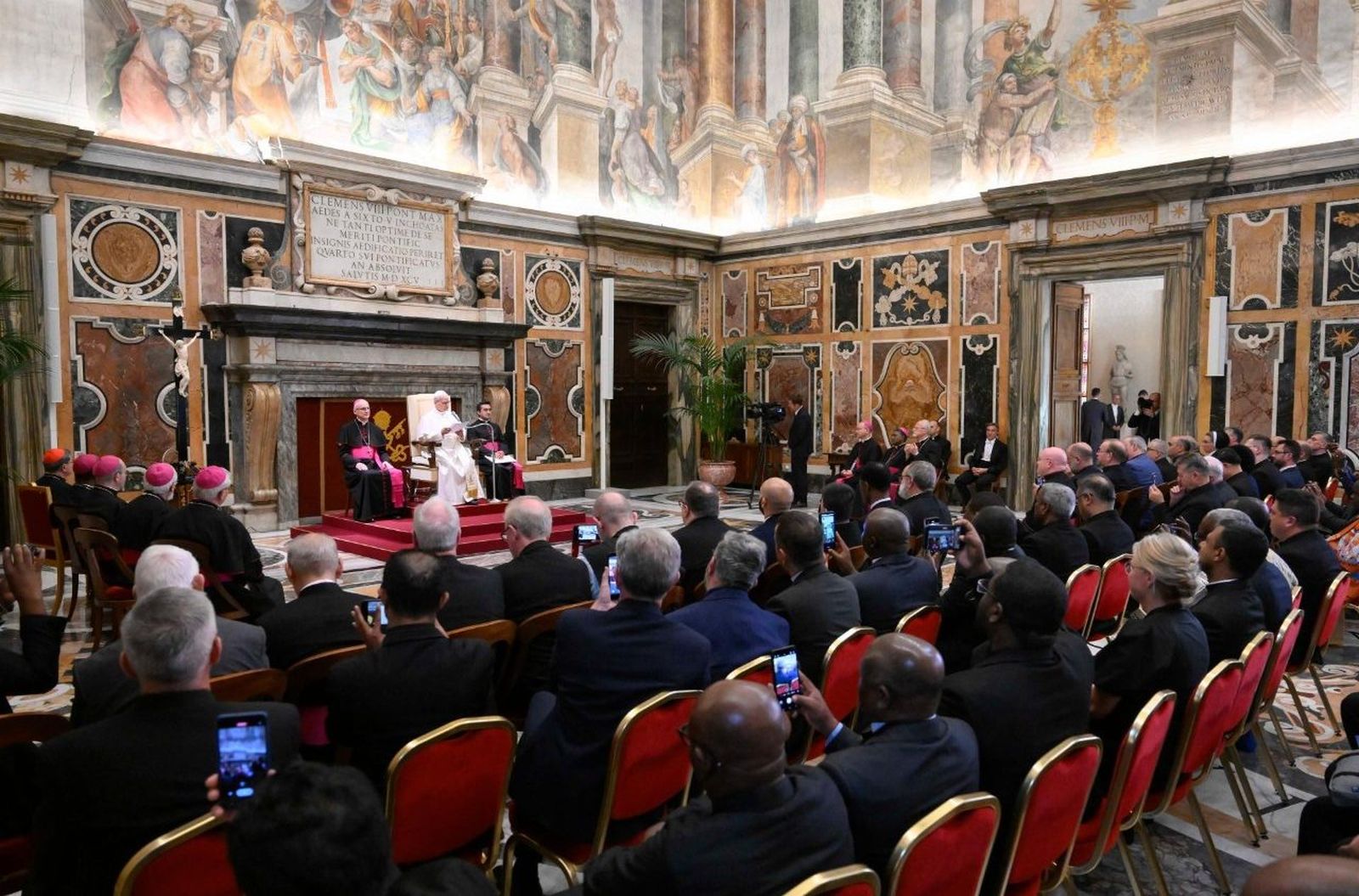 El Papa, con la asamblea de las OMP