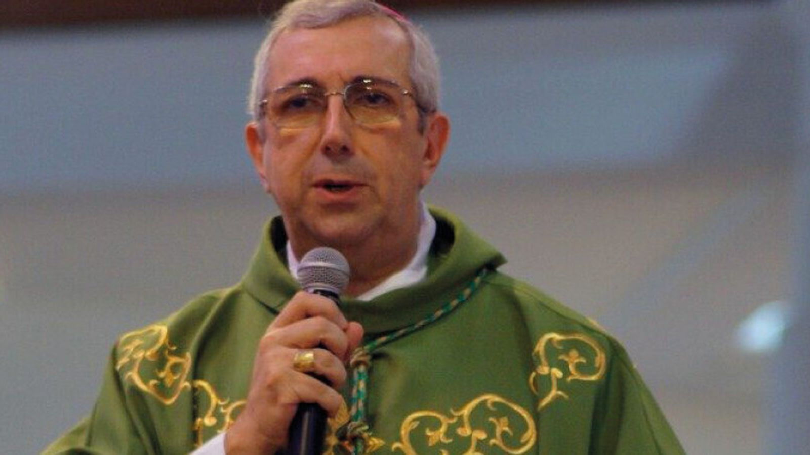 Monseñor Giuseppe Satriano