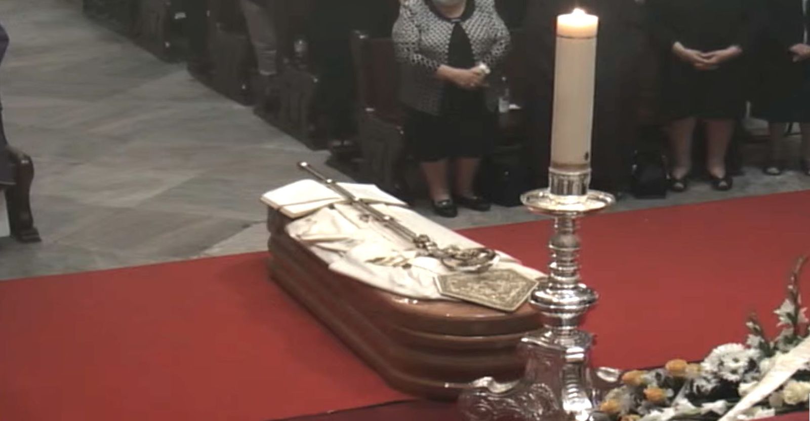 El féretro de Antonio Montero