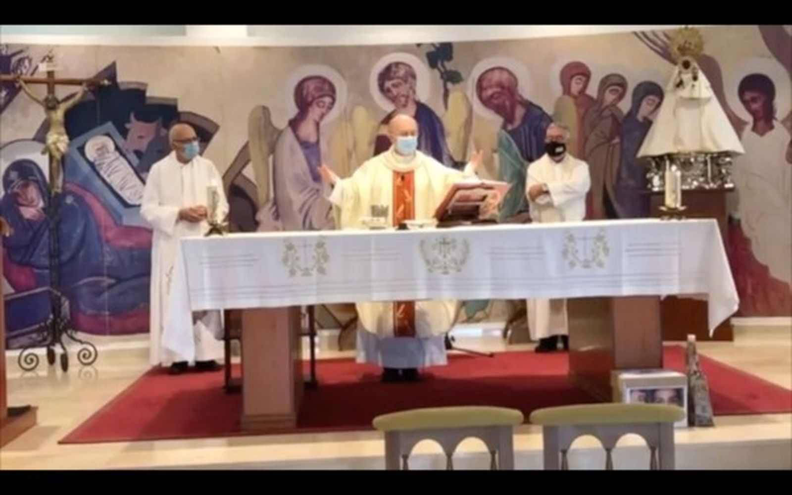 Aprended de mí, que soy manso y humilde de corazón. Pastores y parroquias compasivas