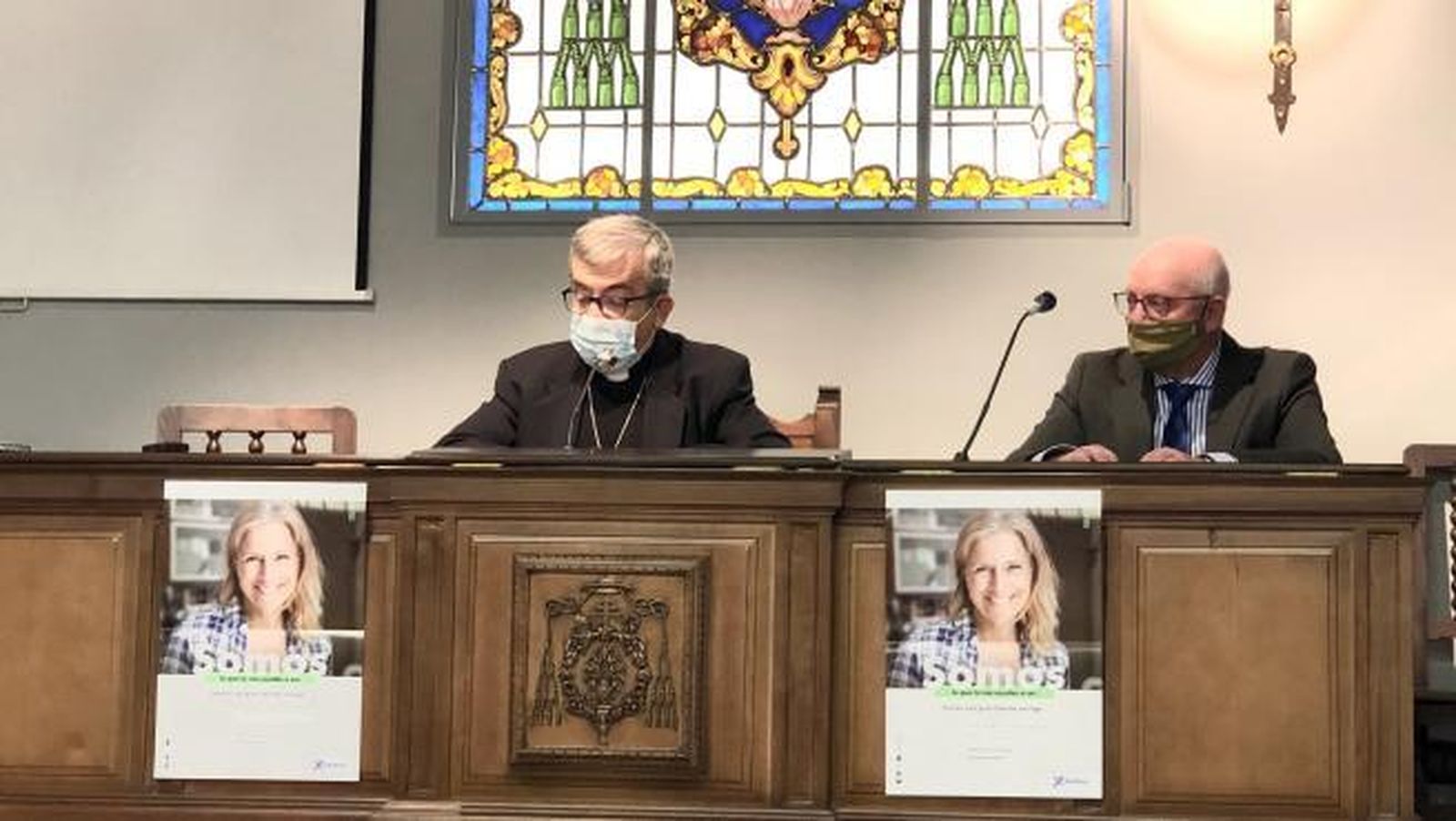 Luis Argüello, con el ecónomo de la diócesis de Valladolid