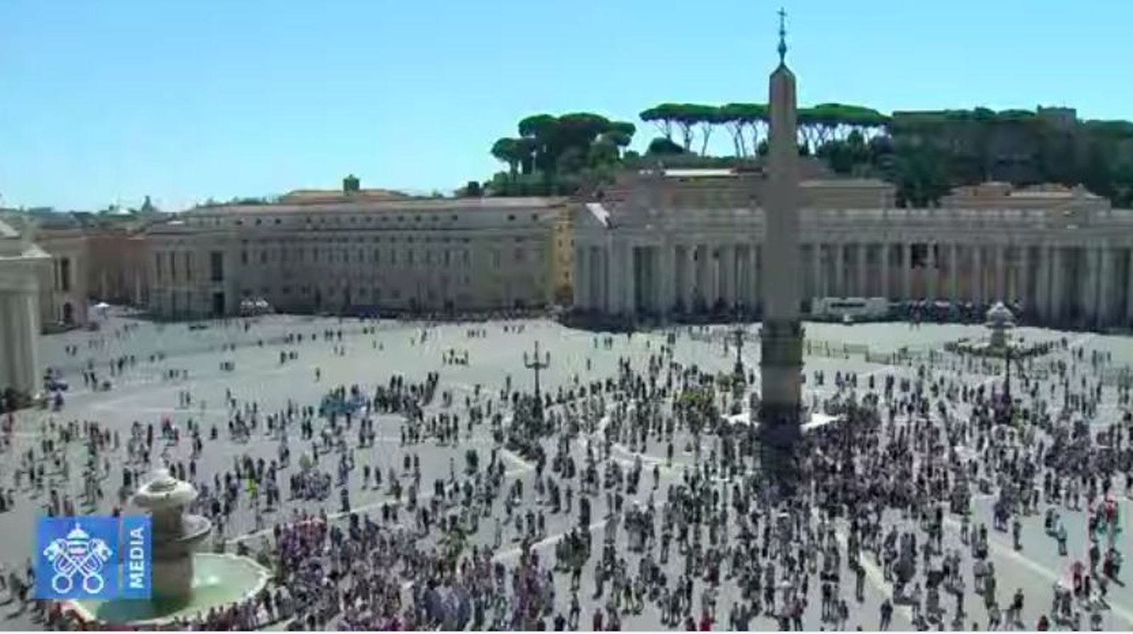 Cada vez más fieles en San Pedro