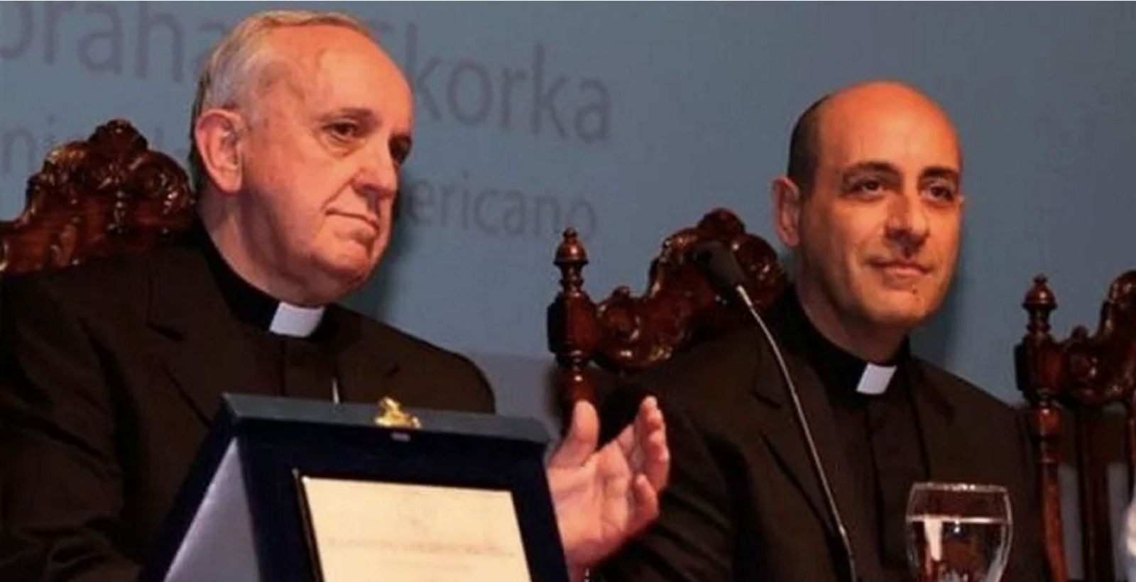 Bergoglio y Víctor M. Fernández