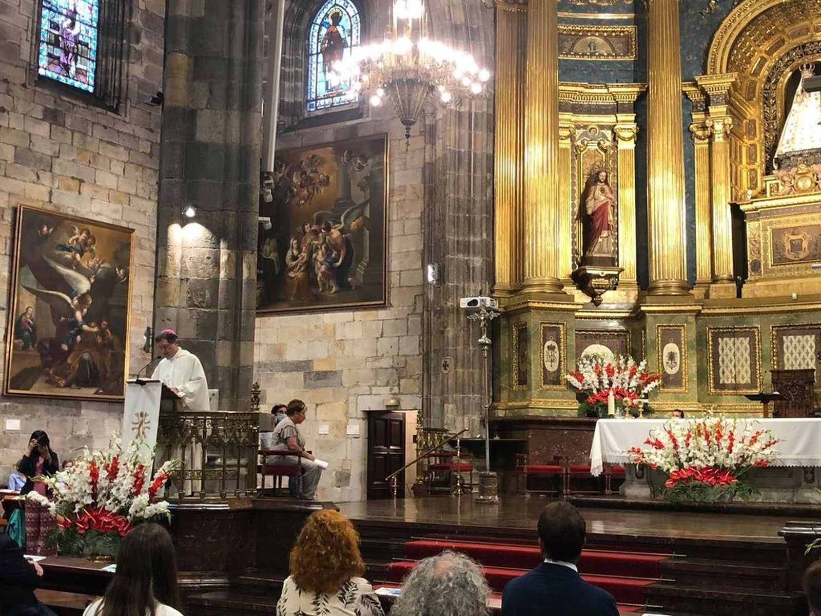Monseñor Segura celebra la Asunción de la Virgen