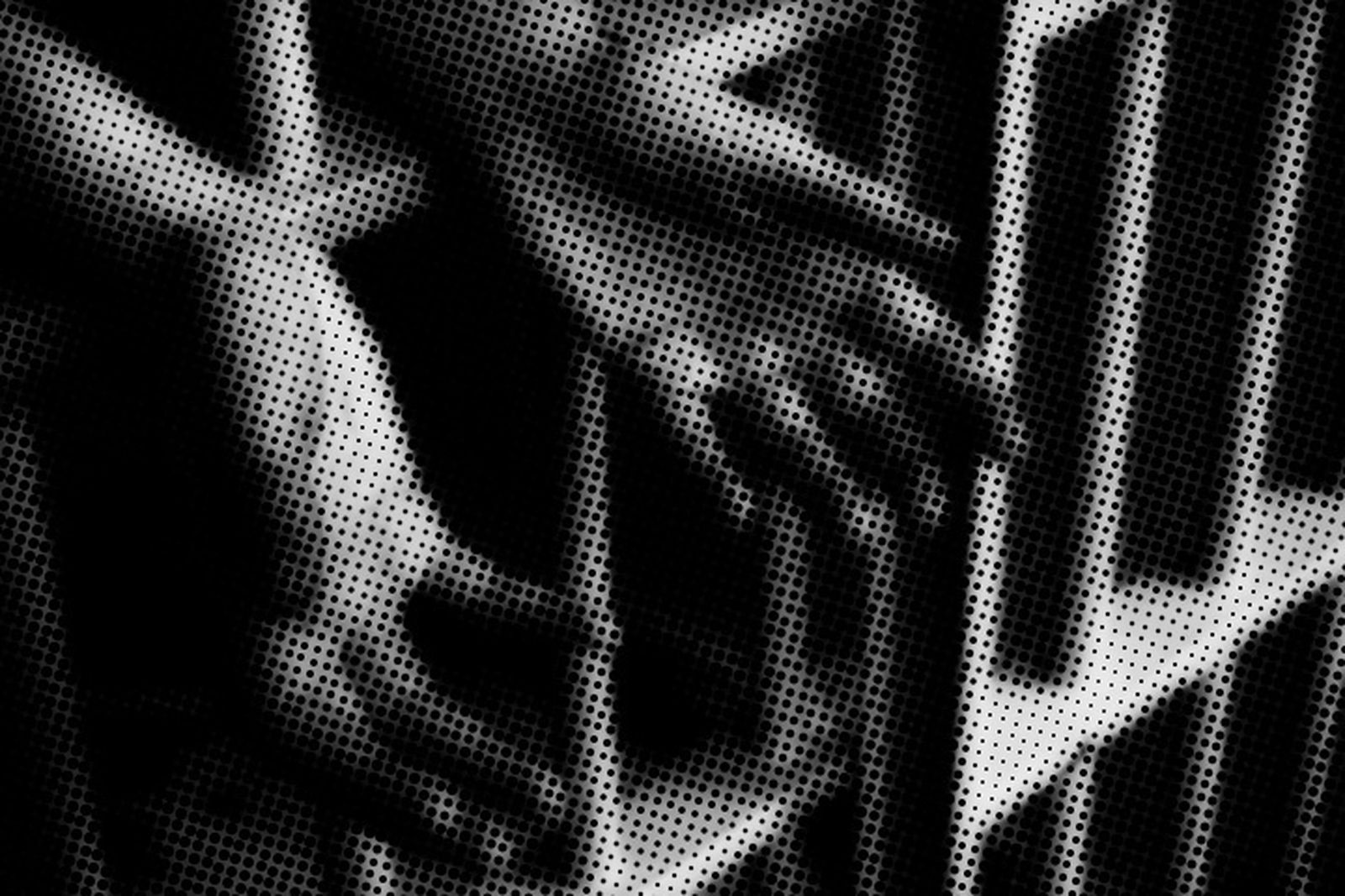 En la cárcel están los pobres. Los pobres están el la cárcel