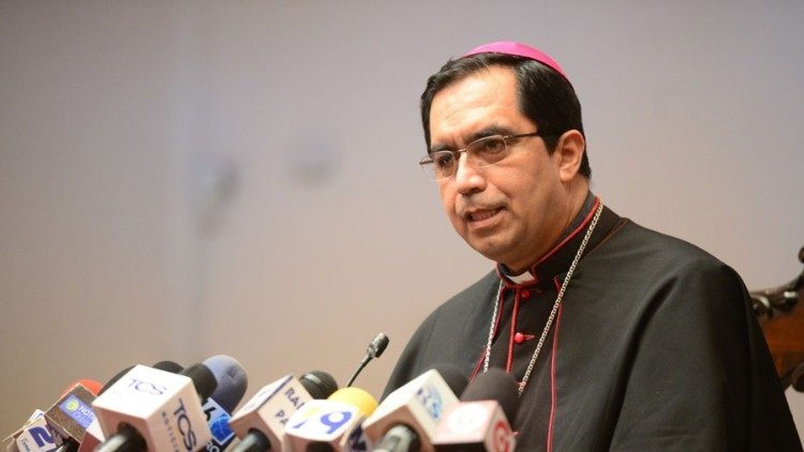 Monseñor José Luis Escobar Alas, Arzobispo de San Salvador.