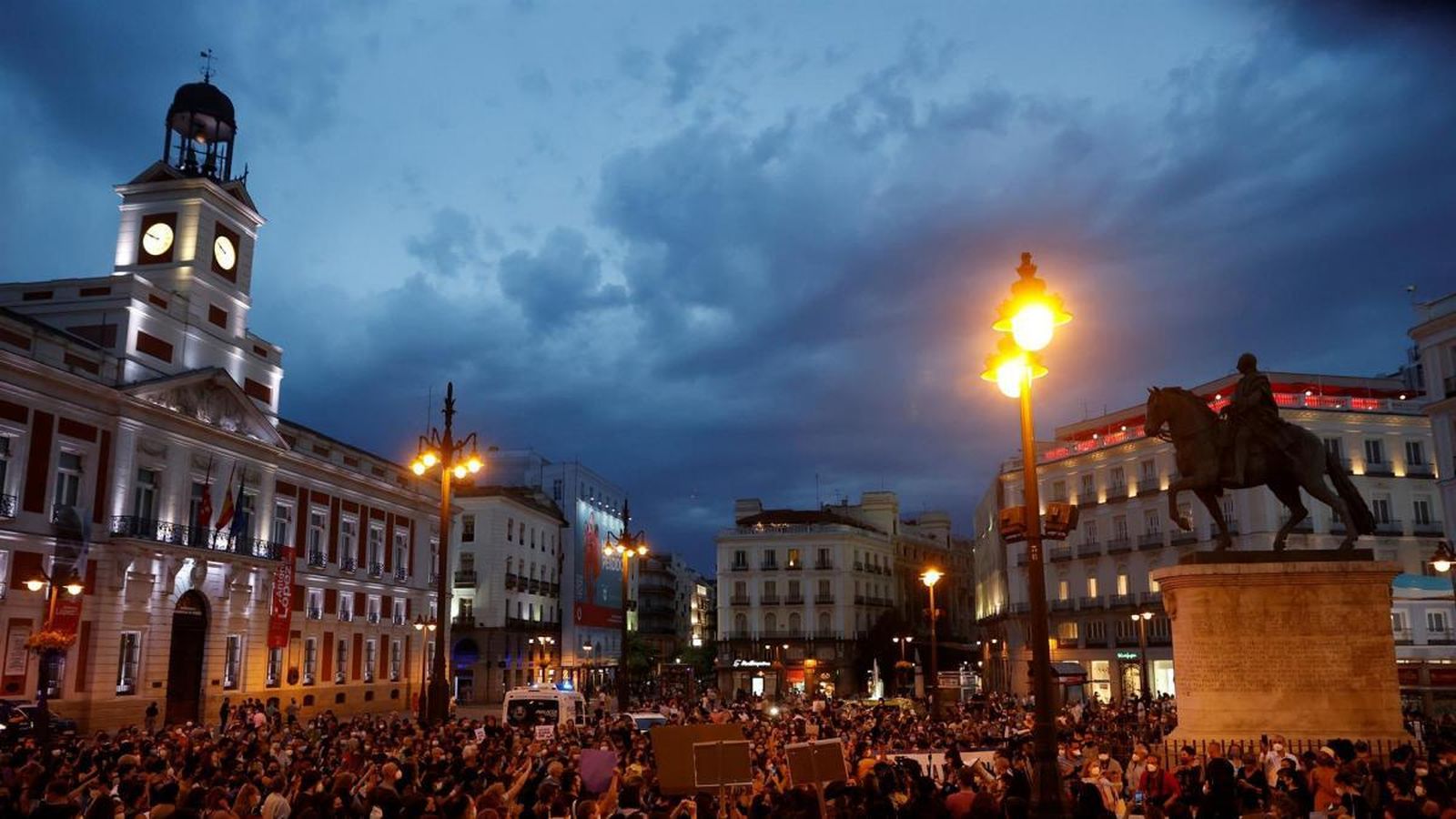 Protestas contra el asesinato de las niñas de Tenerife