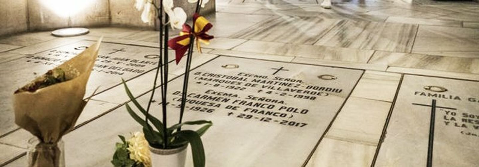 Tumbas de la familia Franco en La Almudena