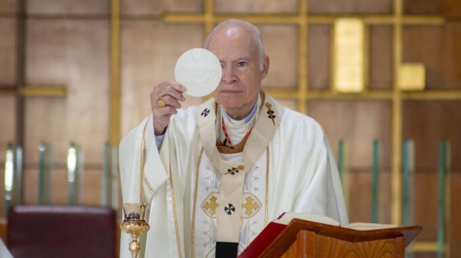 El cardenal Aguiar