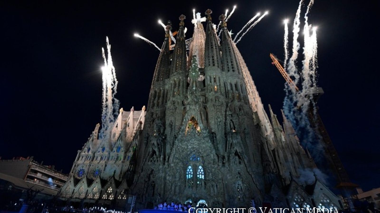 Fuegos artificiales en la Sagrada Familia
