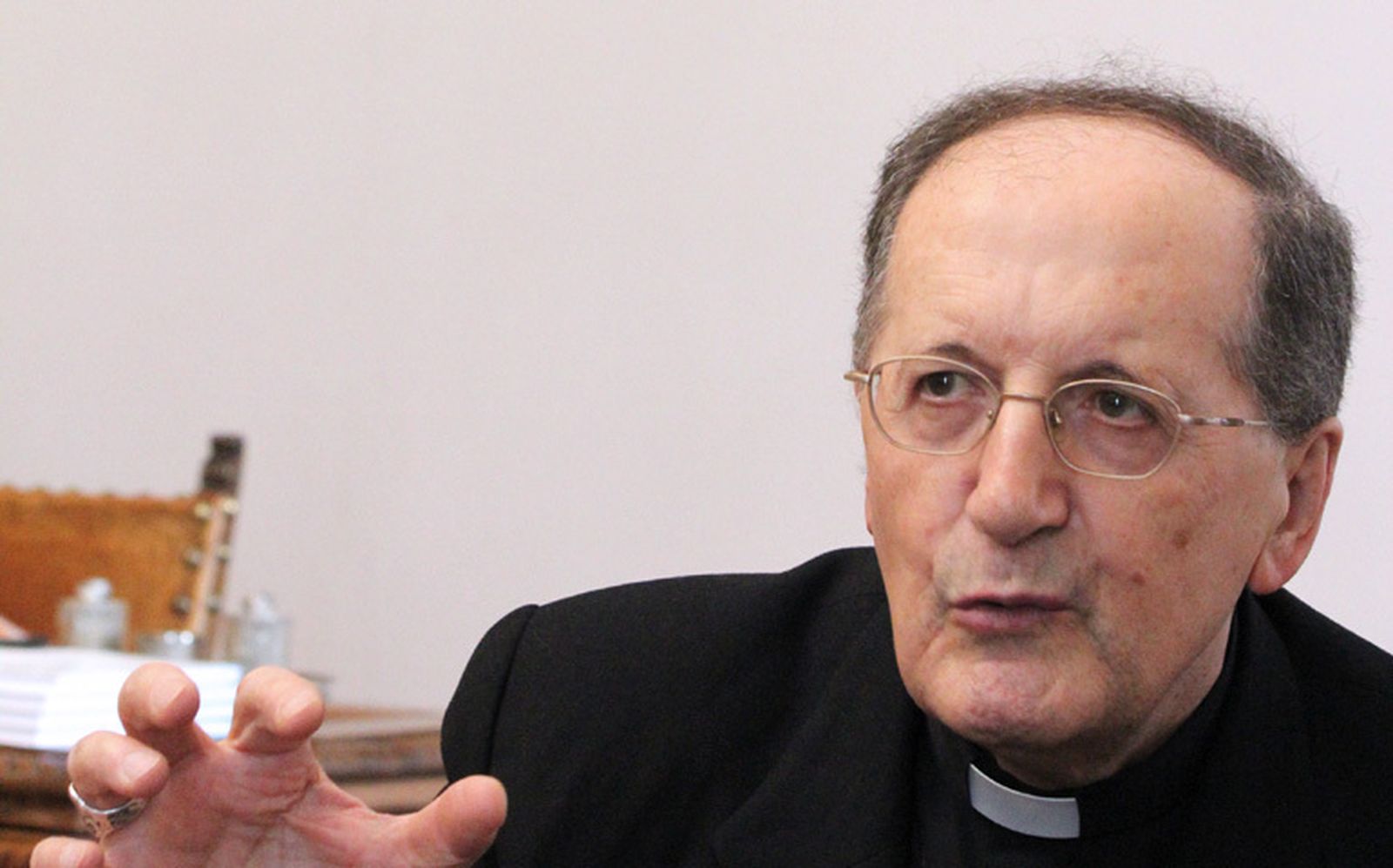 El cardenal Beniamino Stella, Prefecto de la Congregación para el Clero