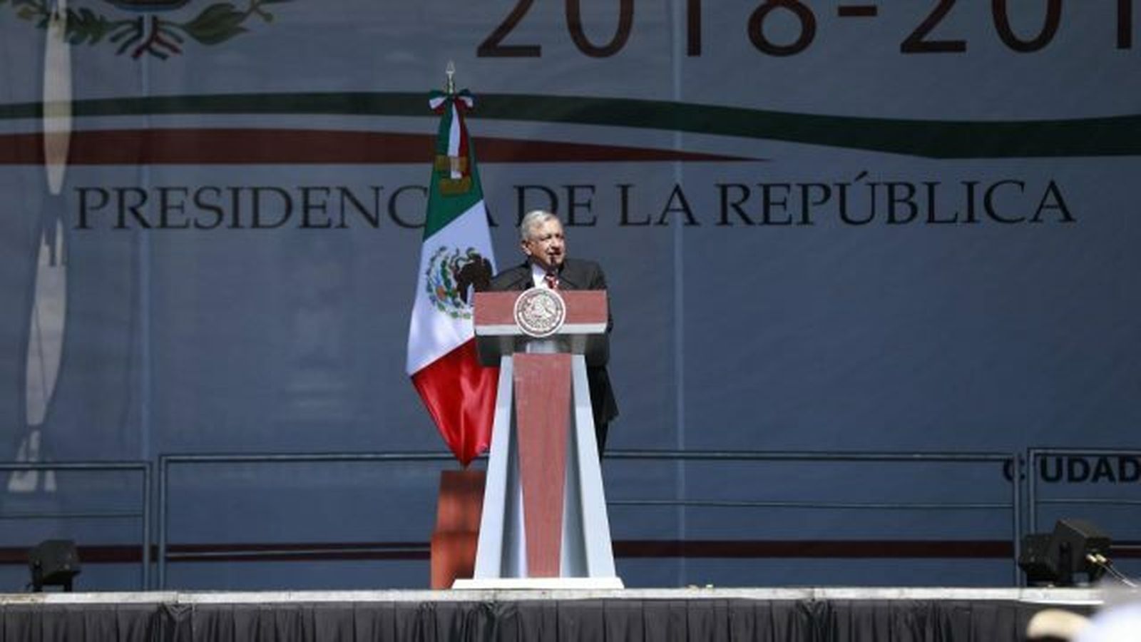 AMLO, promesas sin cumplir