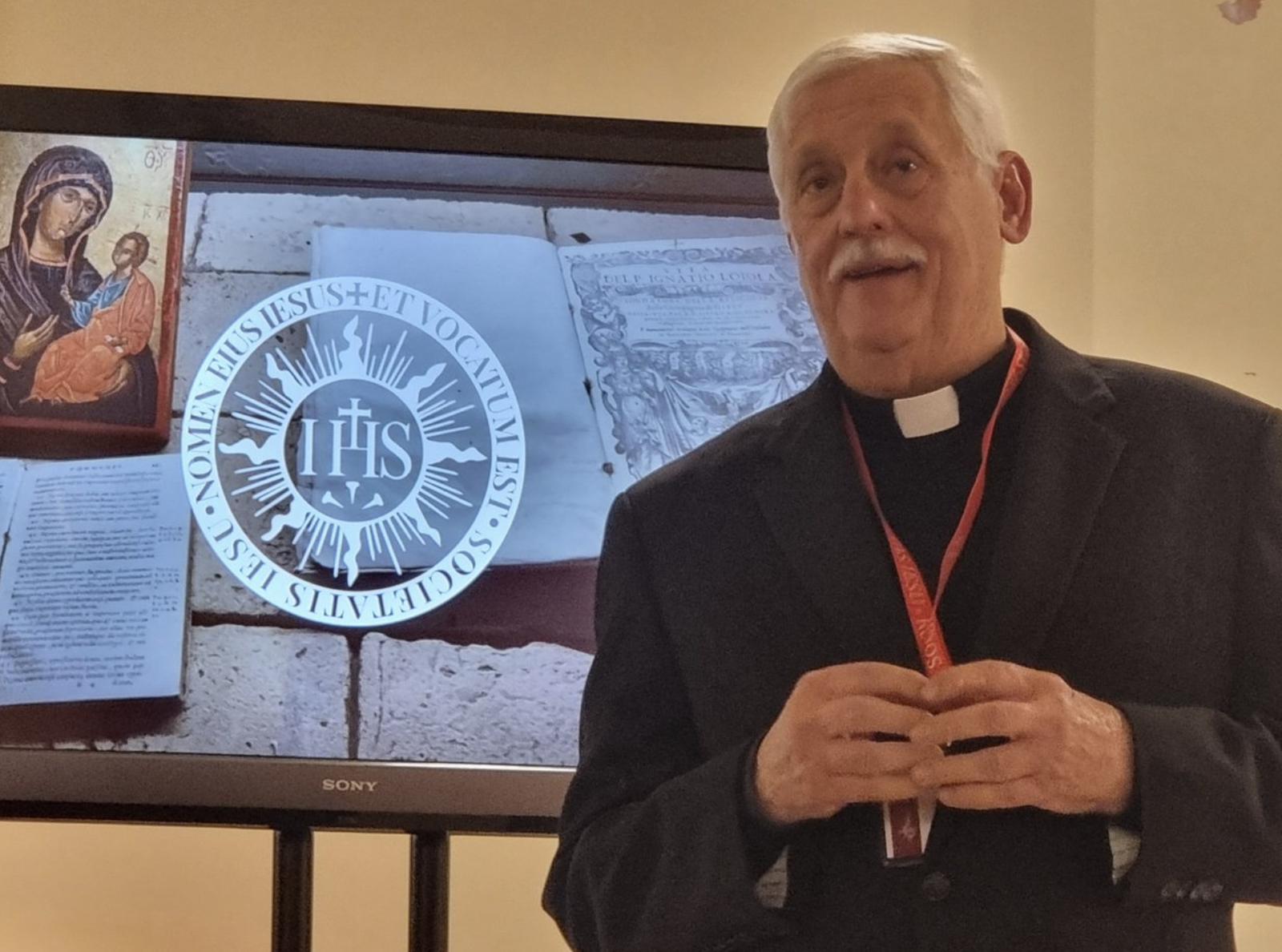 El superior de la Compañía de Jesús