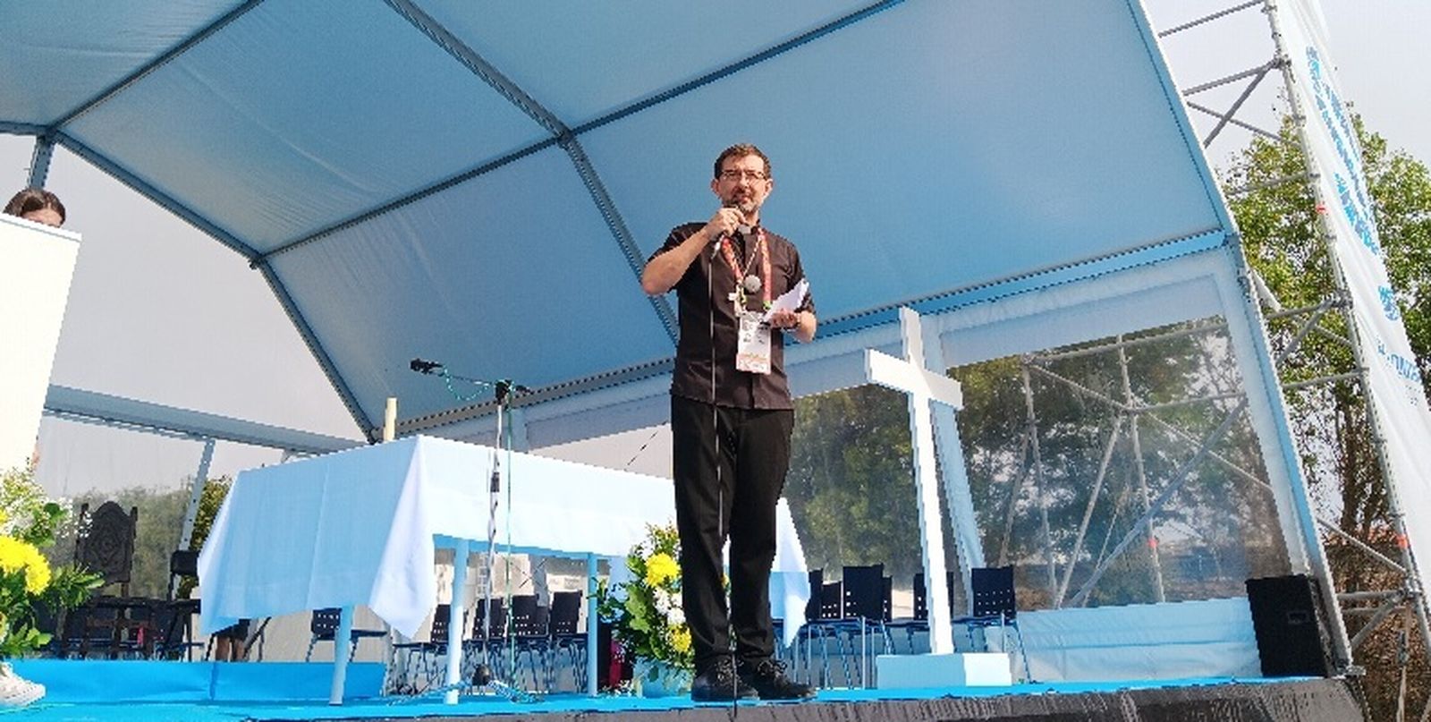 José Cobo, durante su catequesis en Lisboa