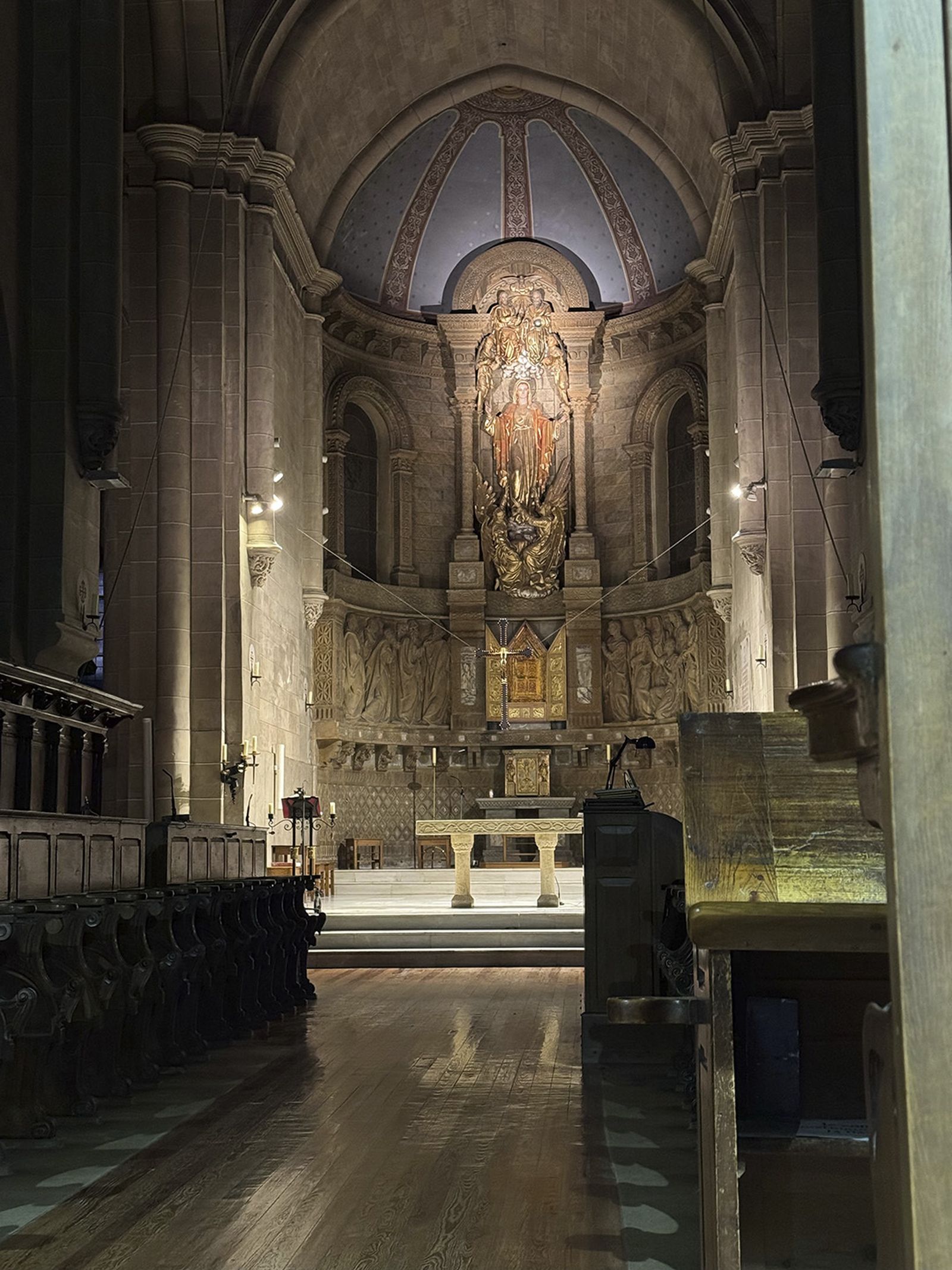 Monasterio cisterciense de San Isidro de Dueñas (Palencia)