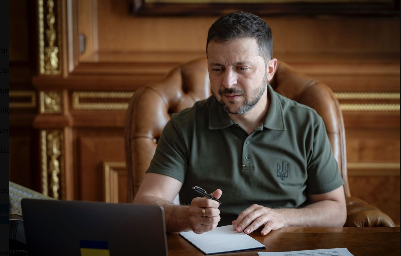 Zealensky durante su llamada al patriarca Bartolomé