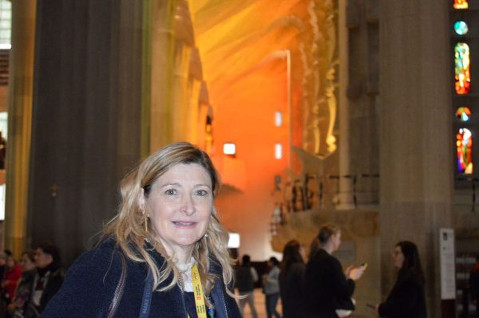 La periodista Tate Cabré, en la Sagrada Familia.