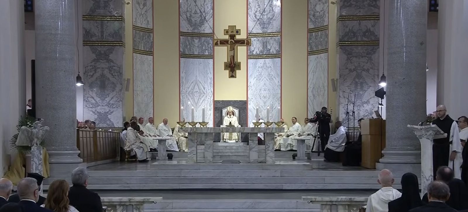 El Papa en San Anselmo