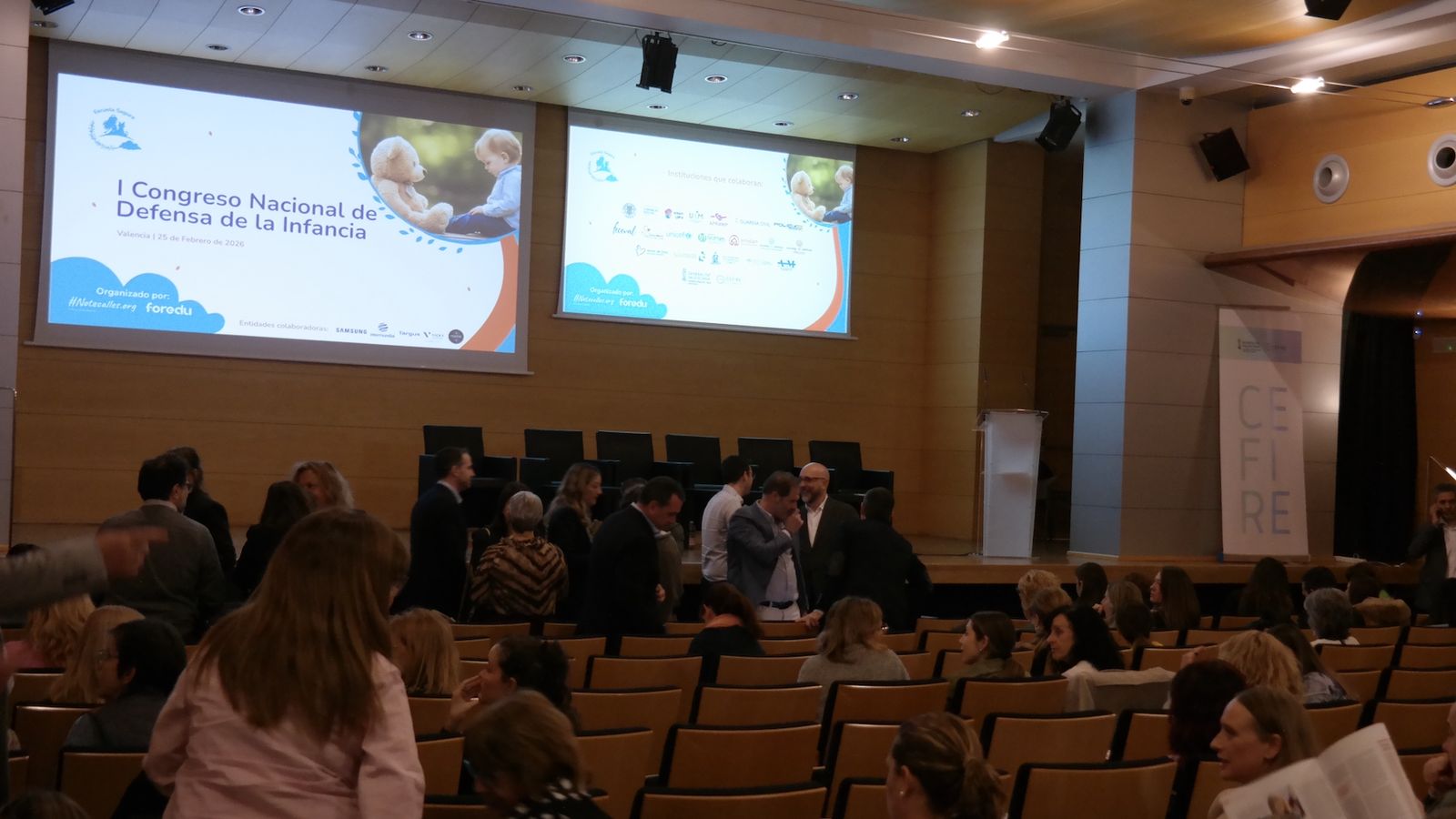 Paricipantes en el I Congreso Nacional de Defensa de la Infancia