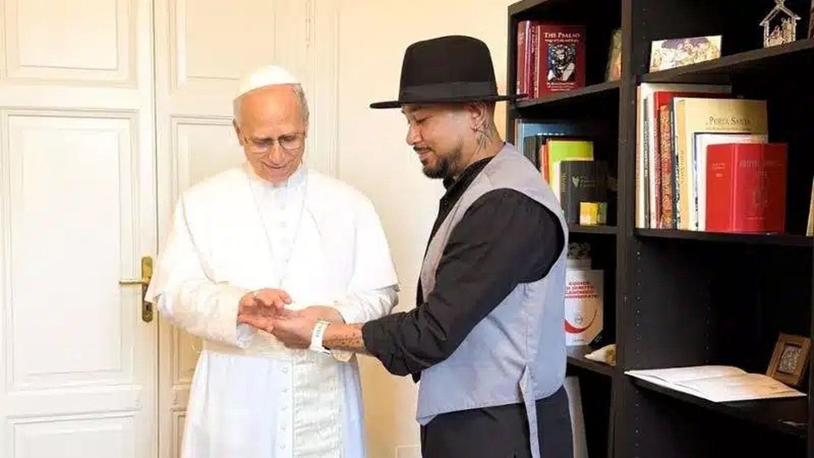 León XIV y Mario Reyes