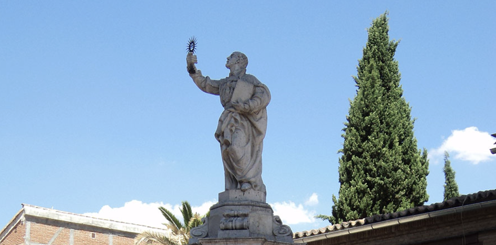 Monumento a Ignacio de Loyola en Alcalá de Henares
