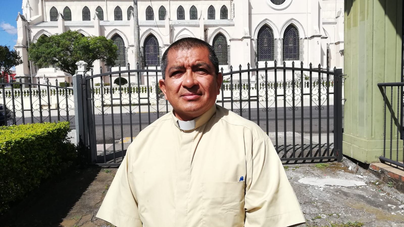 Padre Fernando Téllez Báez