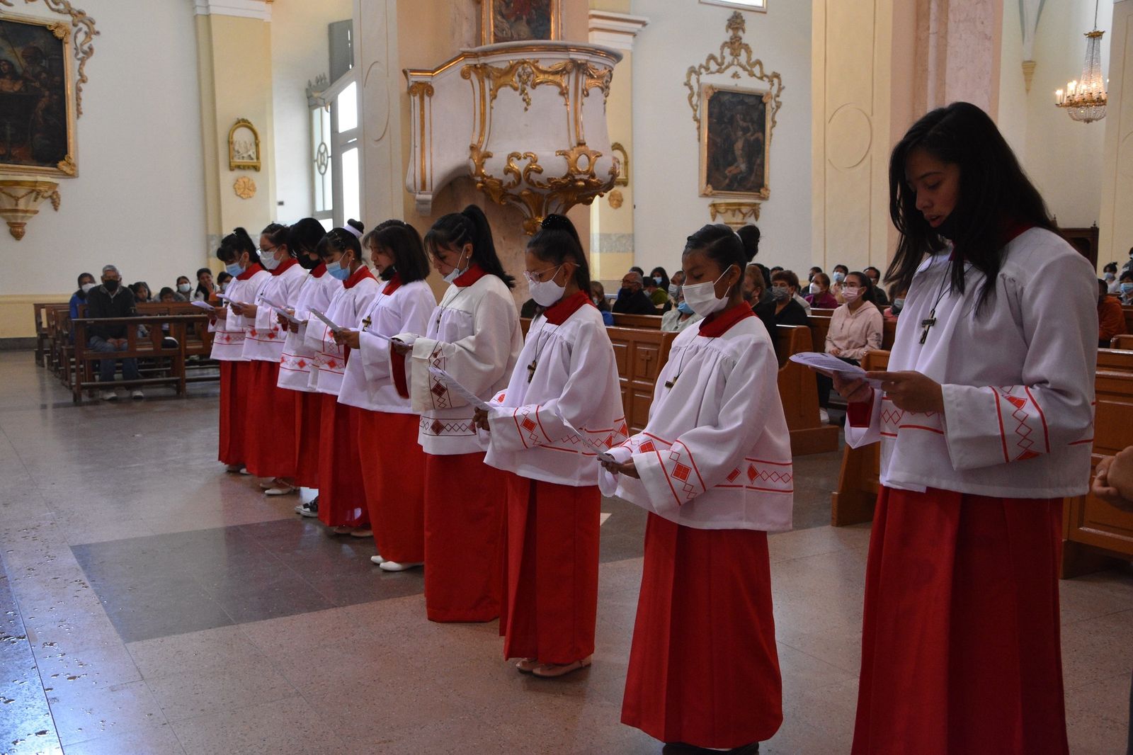 Monaguillas en Bolivia