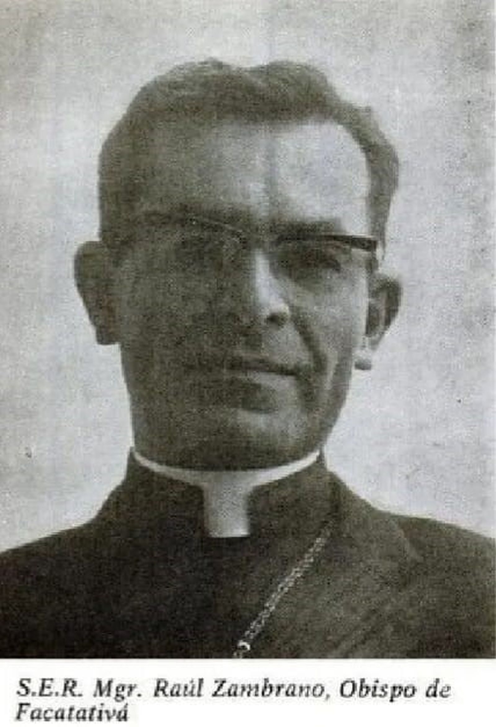 Raul Zambrano Camader