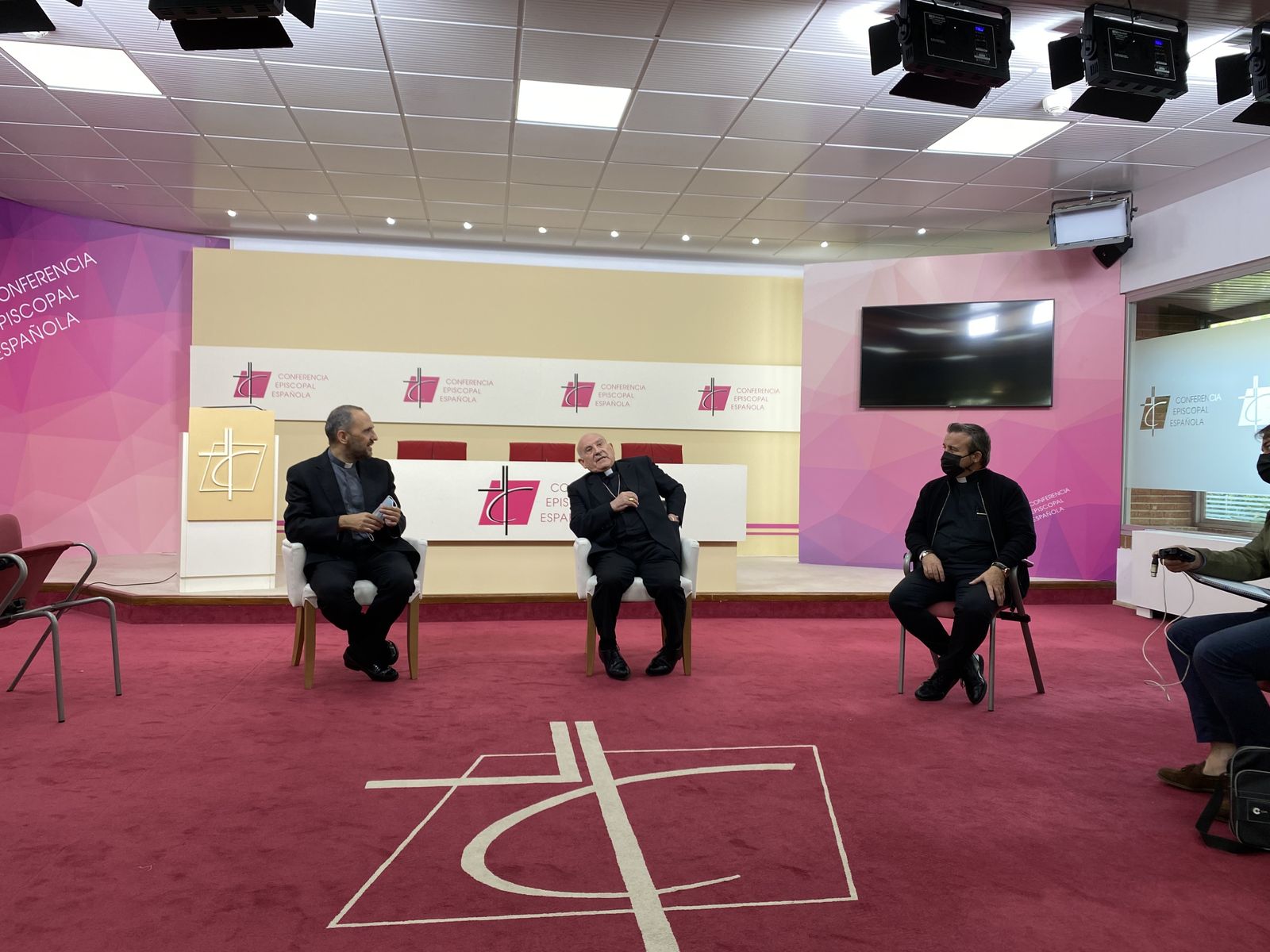 Jiménez Zamora, en la sede de la CEE