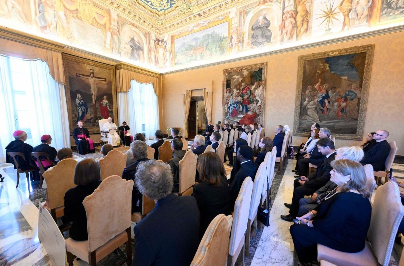 El Papa, con los responsables del Centro Internacional de Estudios Papa León XIV
