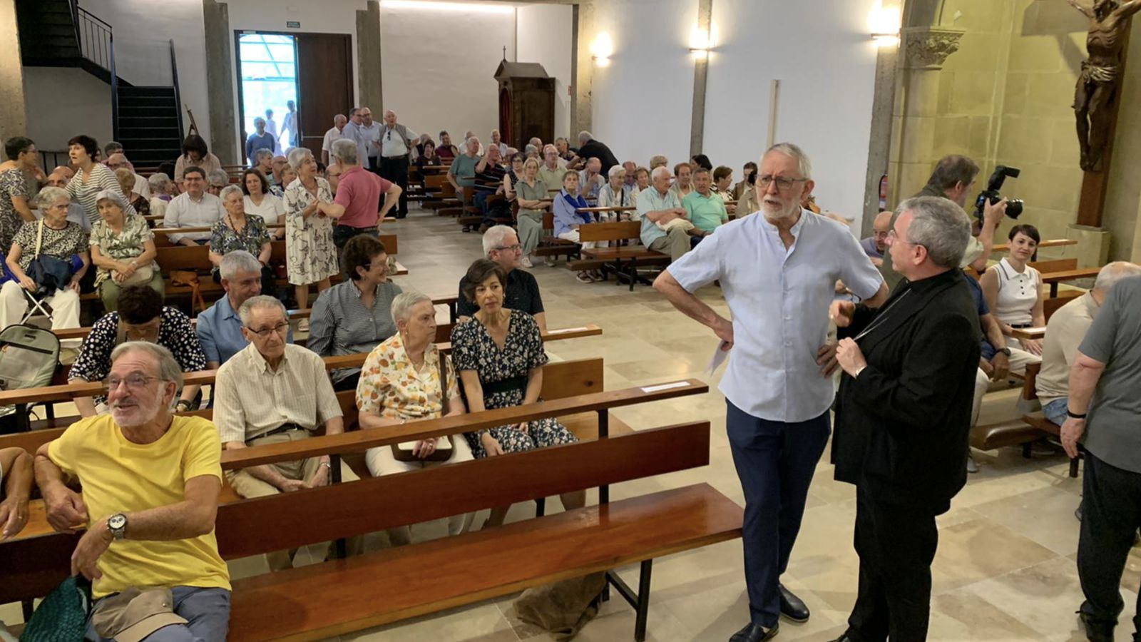 Monseñor Prado en el homenaje a Pagola
