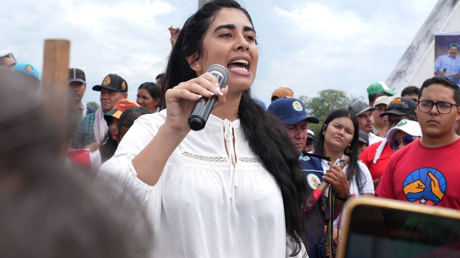 Viceministra Albanys en marcha frontera
