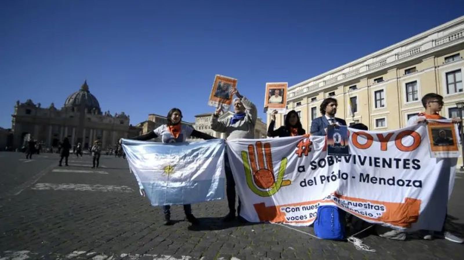 Protesta de sobrevivientes en Roma