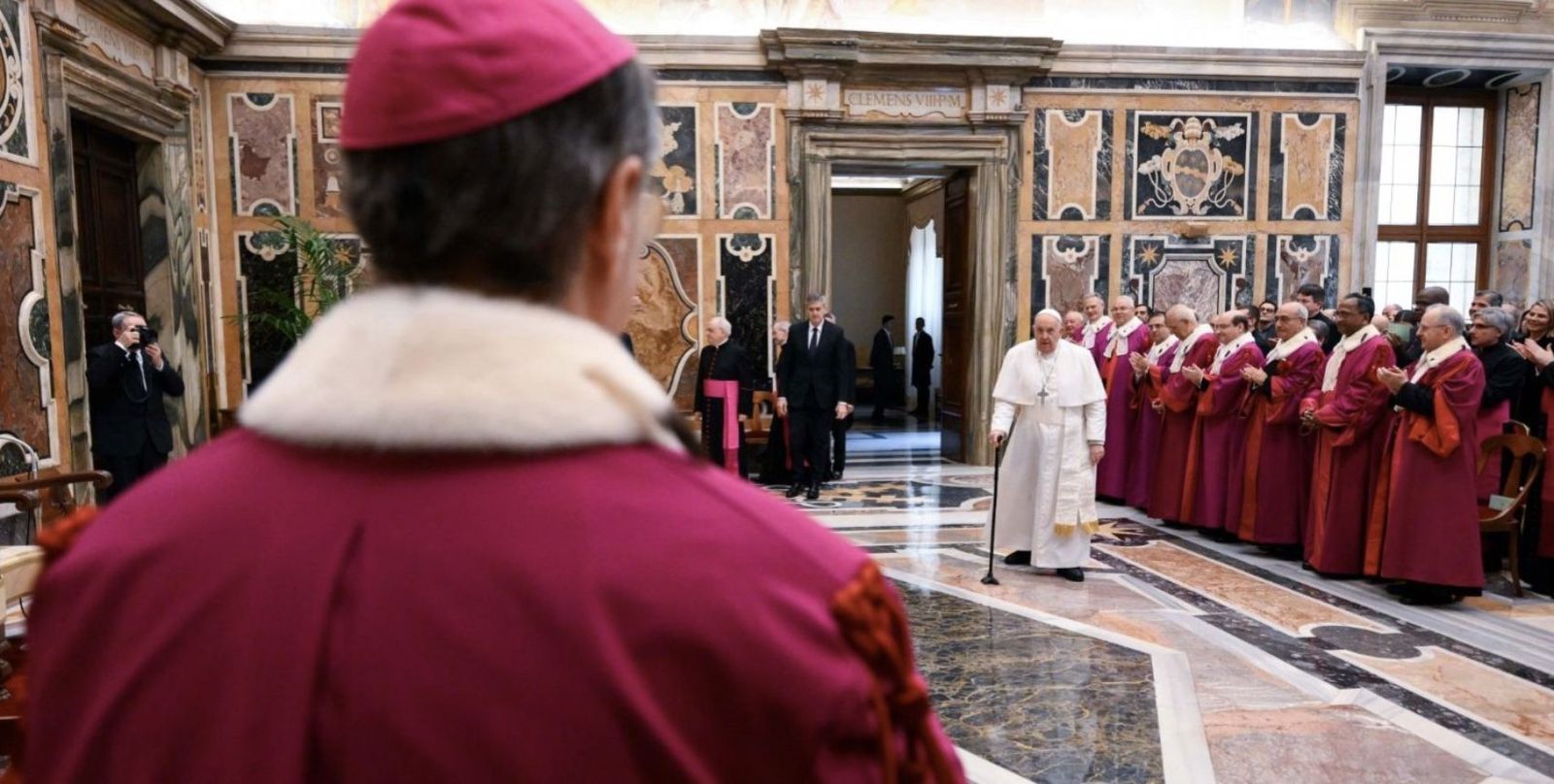 Francisco y los jueces de la Rota