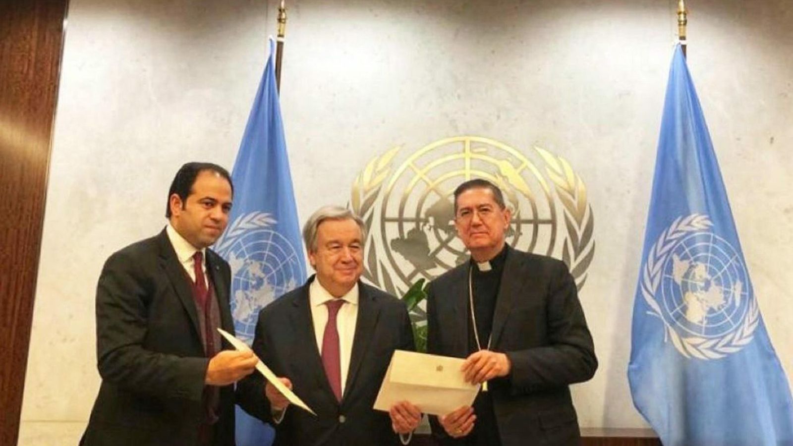 El Presidente del Consejo Pontificio para el Diálogo Interreligioso participó ayer en una ceremonia interreligiosa en Ginebra