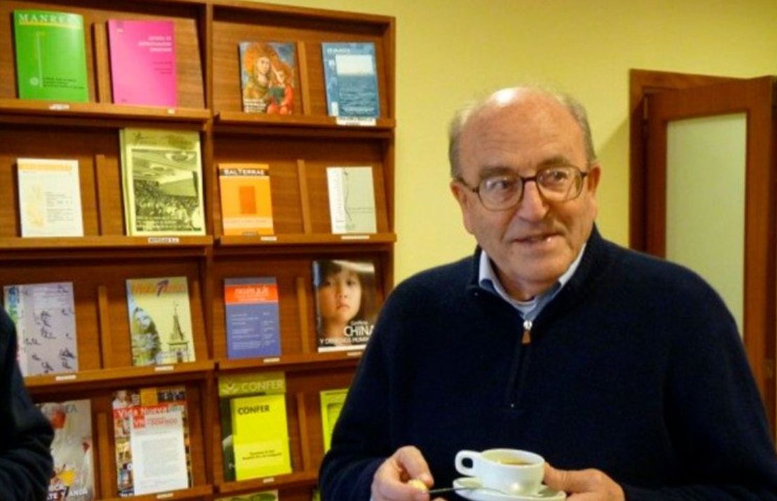 El padre Arregui, profesional de la comunicación en la Radio Vaticana durante 20 años