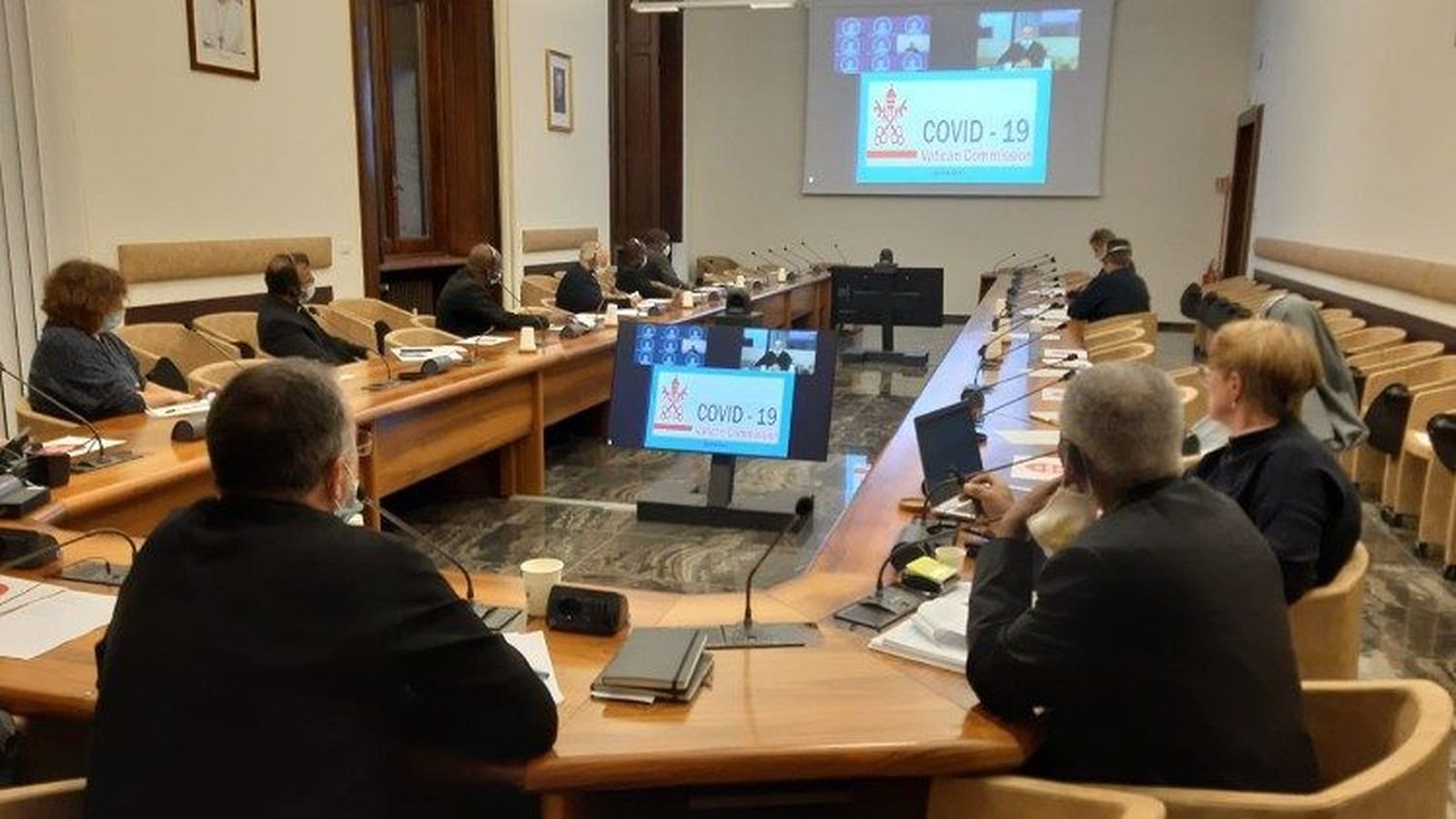 La 'task force' vaticana, con los obispos colombianos