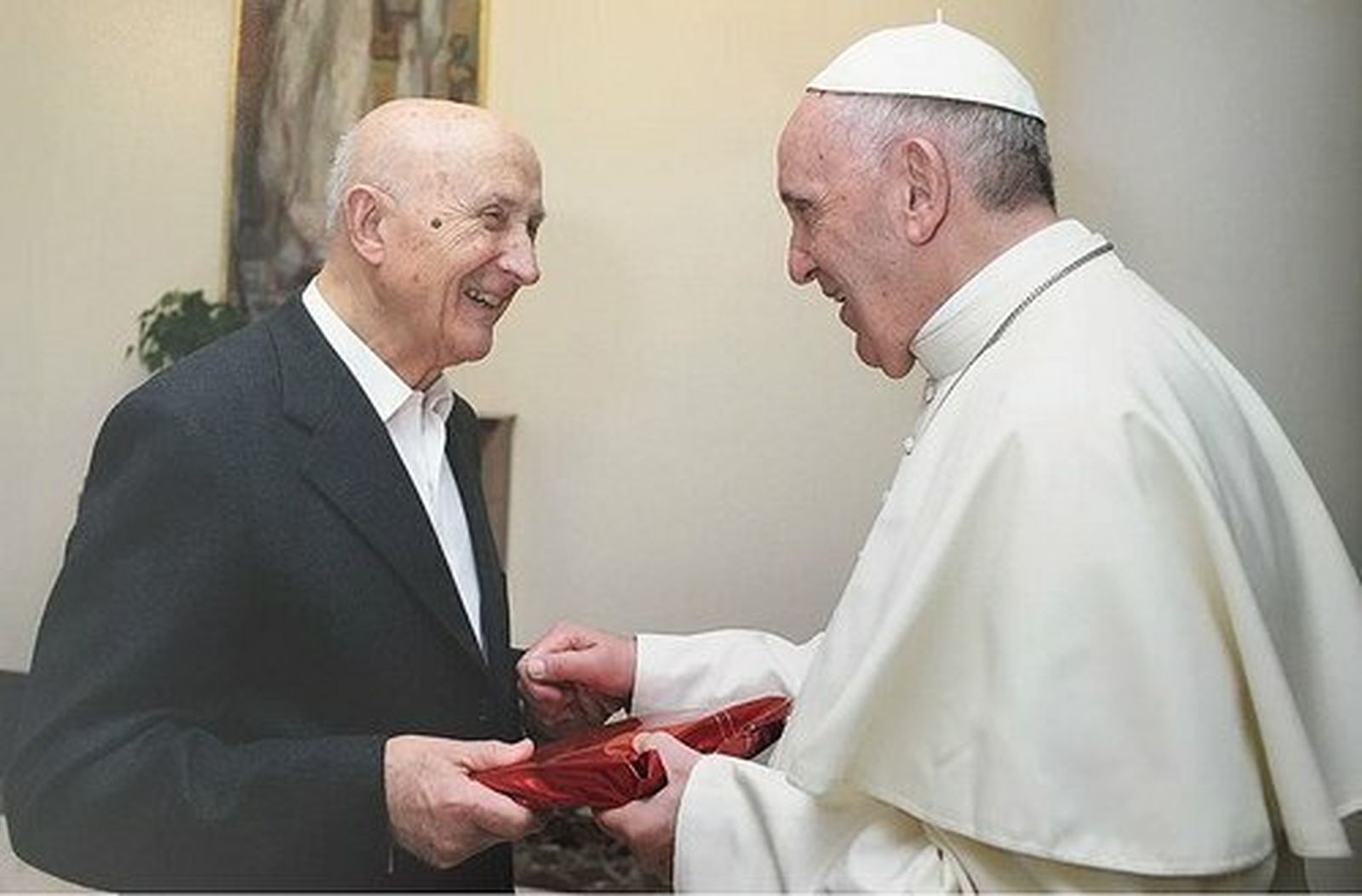 El Papa, con Castillo
