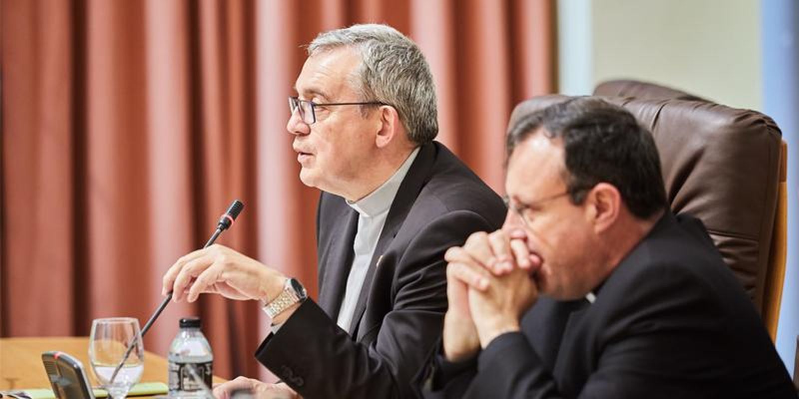 Juan Carlos Merino (izda.) y José Antonio Álvarez (dcha.) en la celebración de San Juan de Ávila en el Seminario Conciliar de Madrid, este 2025.