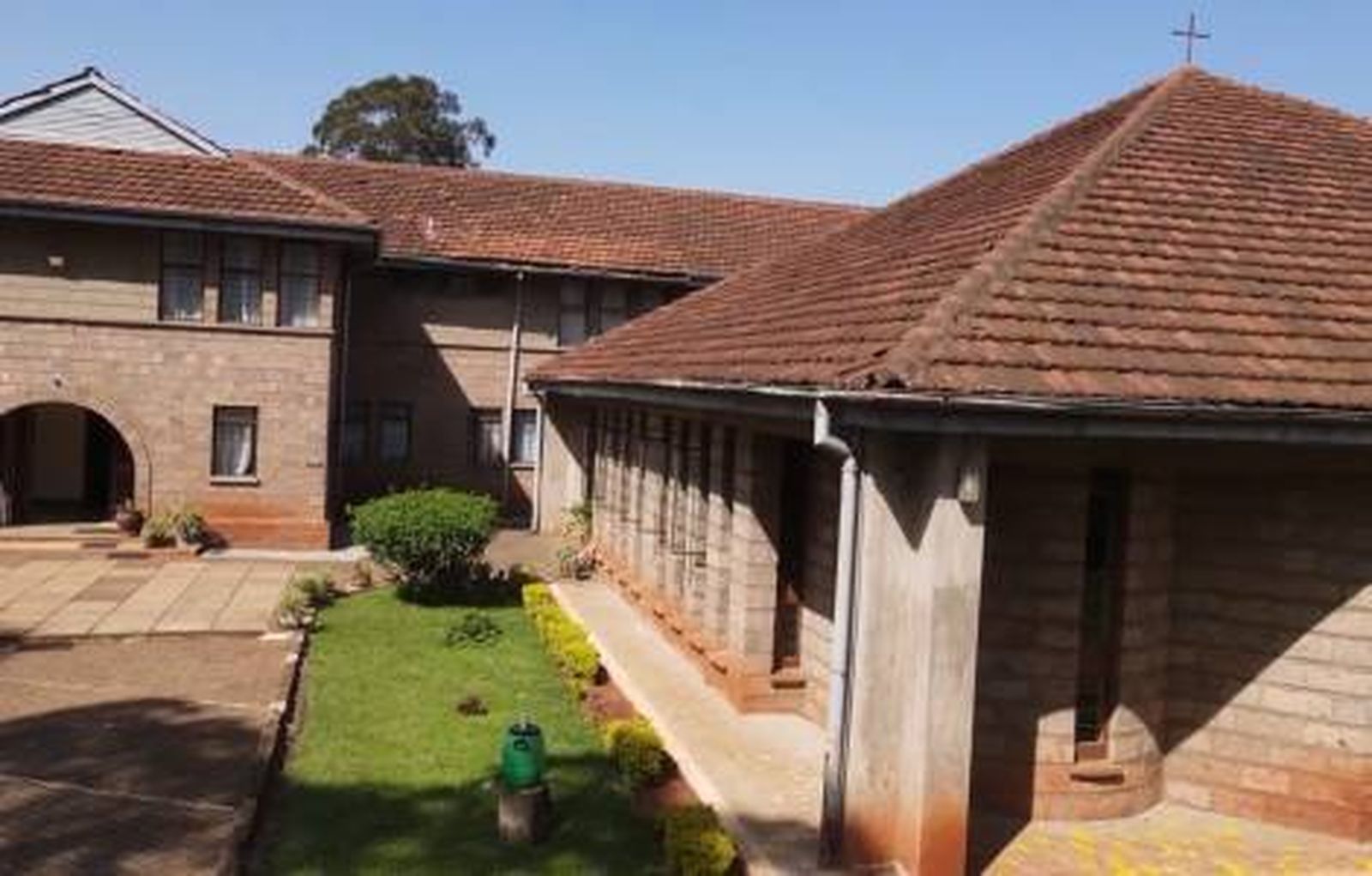 Misión de las benedictinas en el valle de Kerio, Kenia.